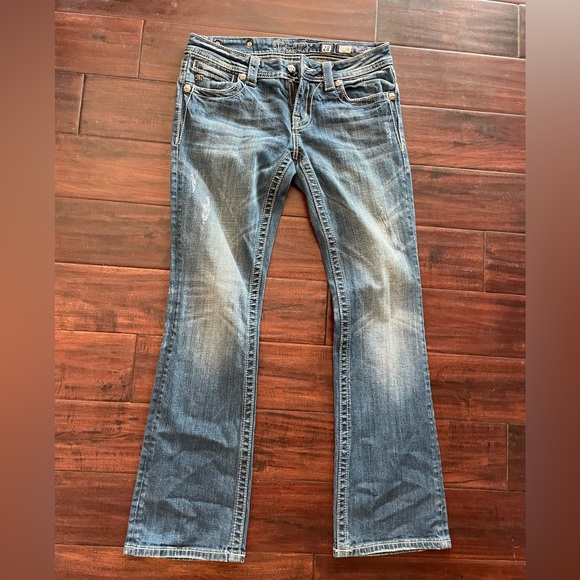 Miss Me Boot Cut 28 - Picture 2 of 4
